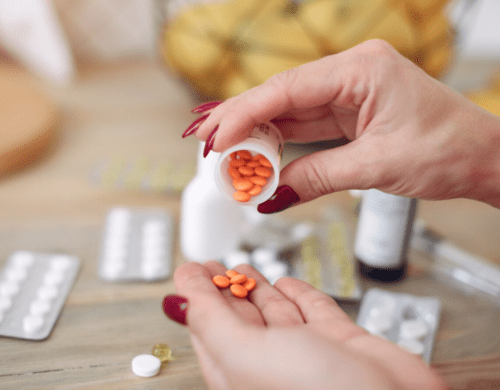 Chiropractor vs Pain Medication: A Natural Alternative for Pain Relief